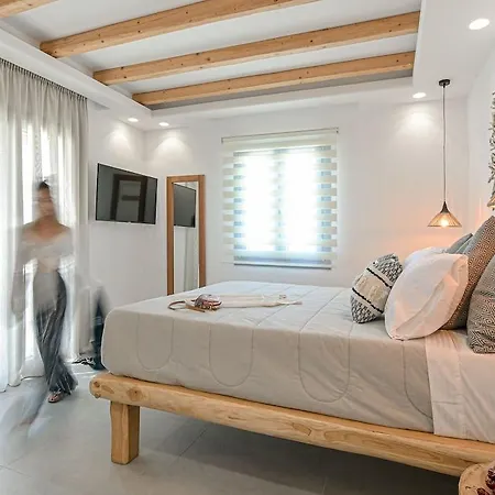 Naxos Finest & Naxos City