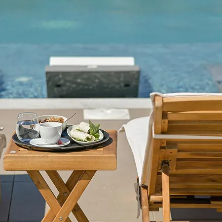 Naxos Finest & Naxos City