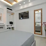 Naxos Finest & Ξενοδοχείο