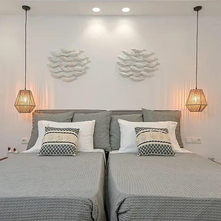 فندق Naxos Finest &
