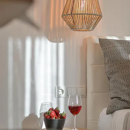 ホテル Naxos Finest &