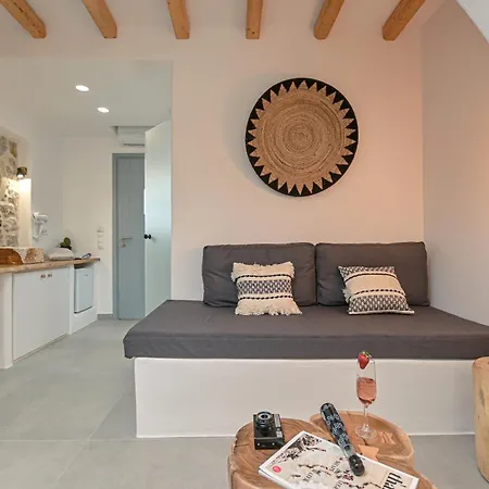 Naxos Finest & 3* Naxos City