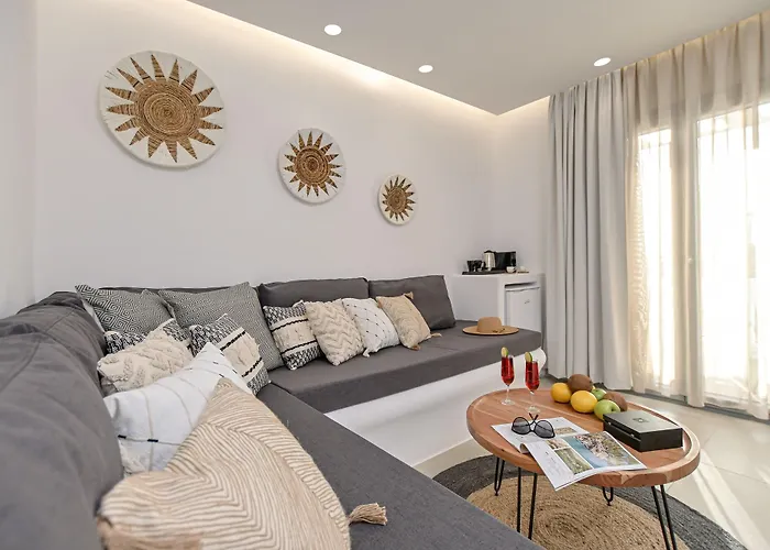 Ξενοδοχείο Naxos Finest & 3*