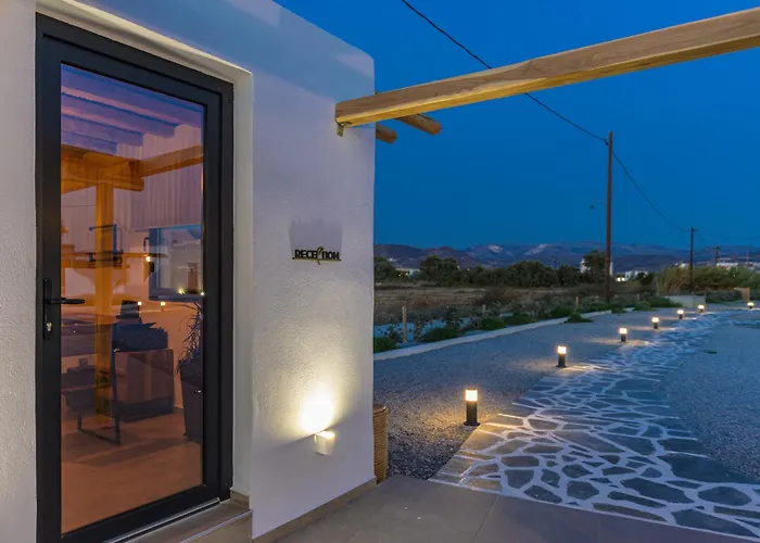 Naxos Finest & Naxos City