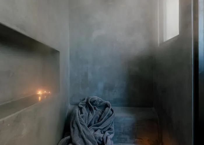 Naxos Finest & Ξενοδοχείο 3*